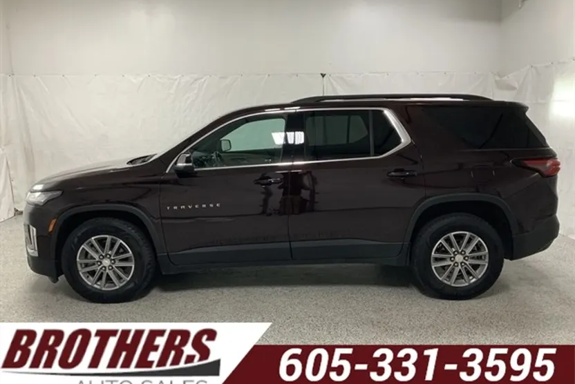 2022 Chevrolet Traverse Leather photo 1