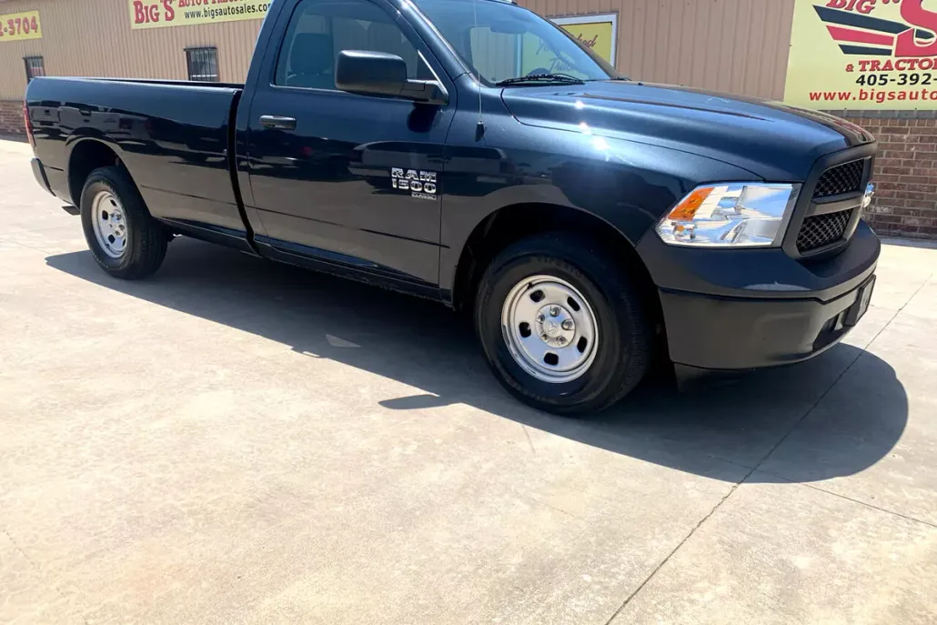 2019 Ram 1500 Classic Tradesman photo 1