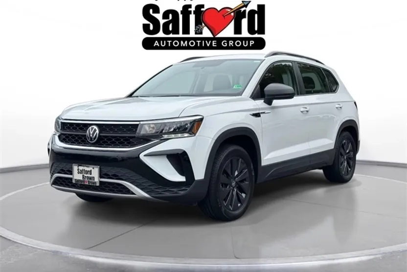 2022 Volkswagen Taos S photo 1