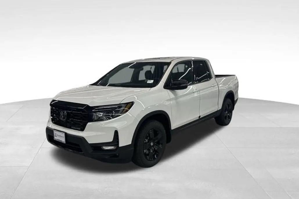 2025 Honda Ridgeline Black Edition photo 1