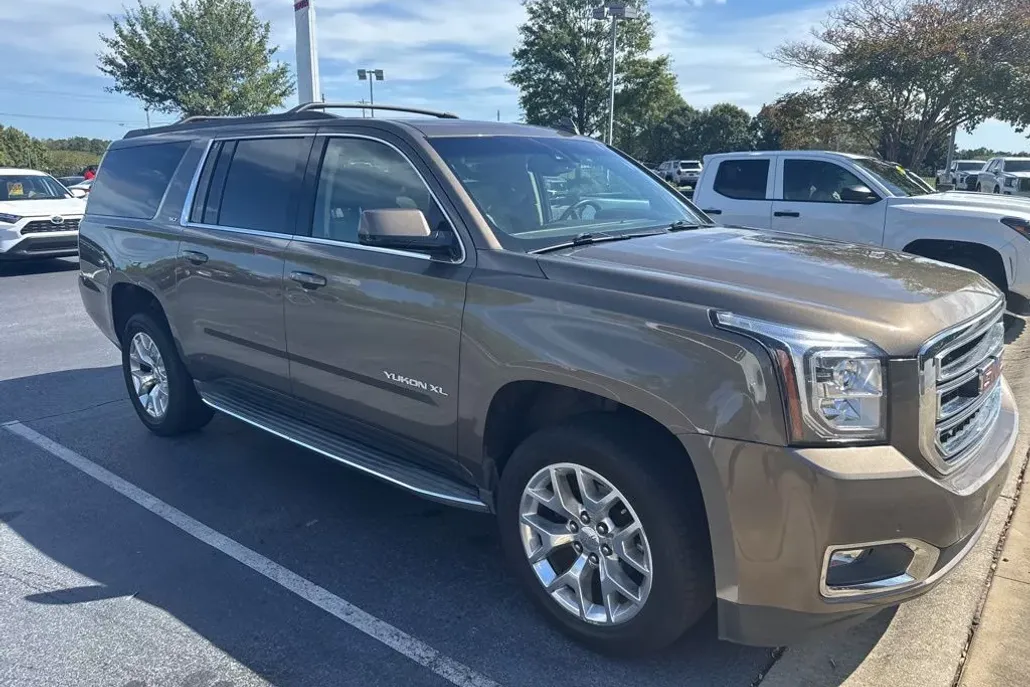2015 Gmc Yukon XL 1500 SLT photo 1