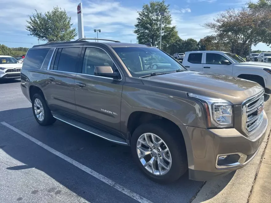 2015 Gmc Yukon XL 1500 SLT photo 1