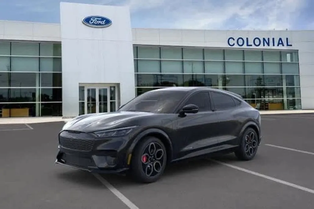 2024 Ford Mustang Mach-E GT photo 1