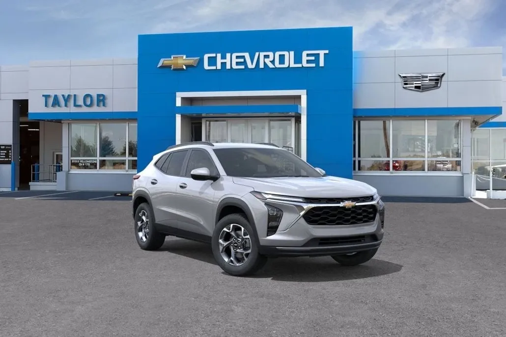 2025 Chevrolet Trax LT photo 1