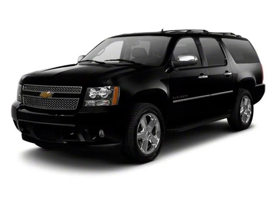 2010 Chevrolet Suburban 1500 LT photo 1