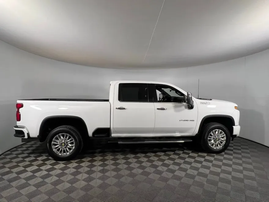 2023 Chevrolet Silverado 2500HD High Country photo 1