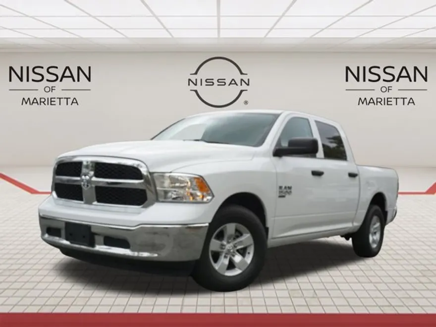 2022 Ram 1500 Classic SLT photo 1