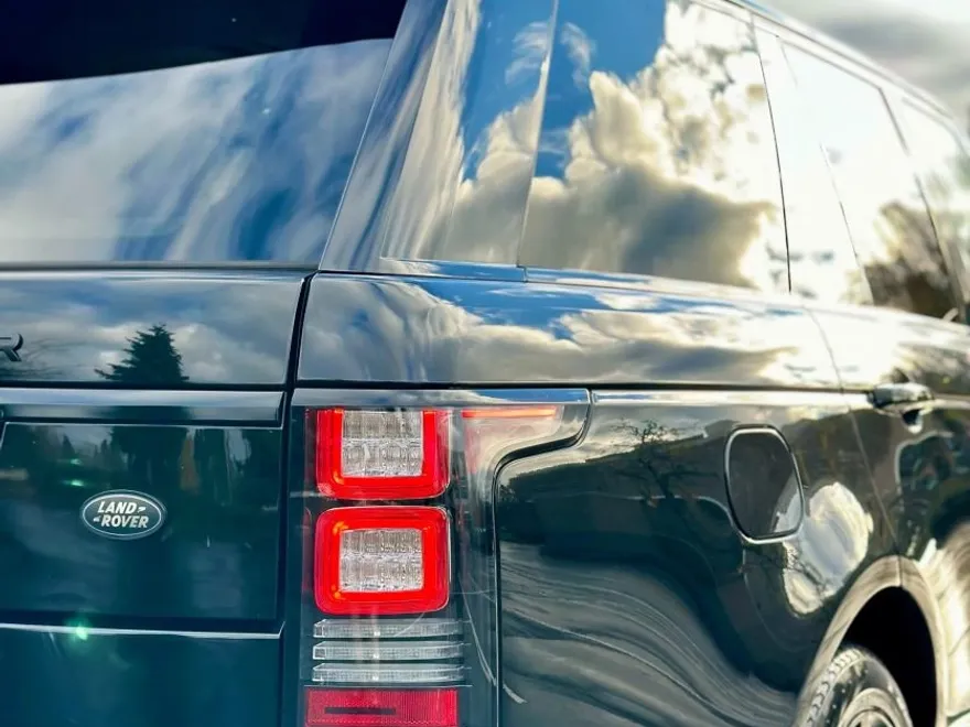 2013 Land Rover Range Rover SuperCharged photo 1