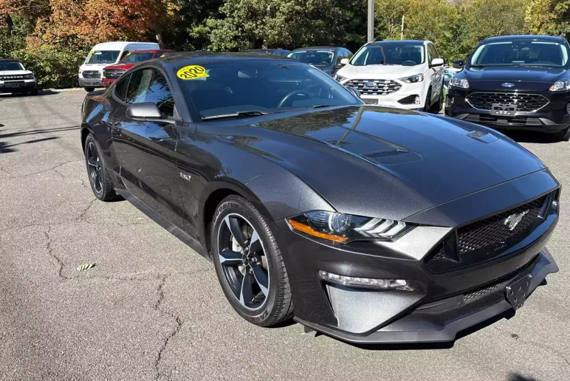 2020 Ford Mustang GT Premium photo 1