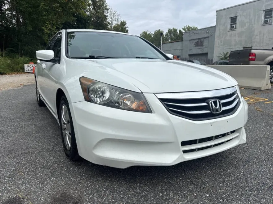 2012 Honda Accord LX photo 1