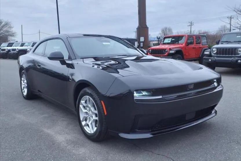 2025 Dodge Charger R/T photo 1