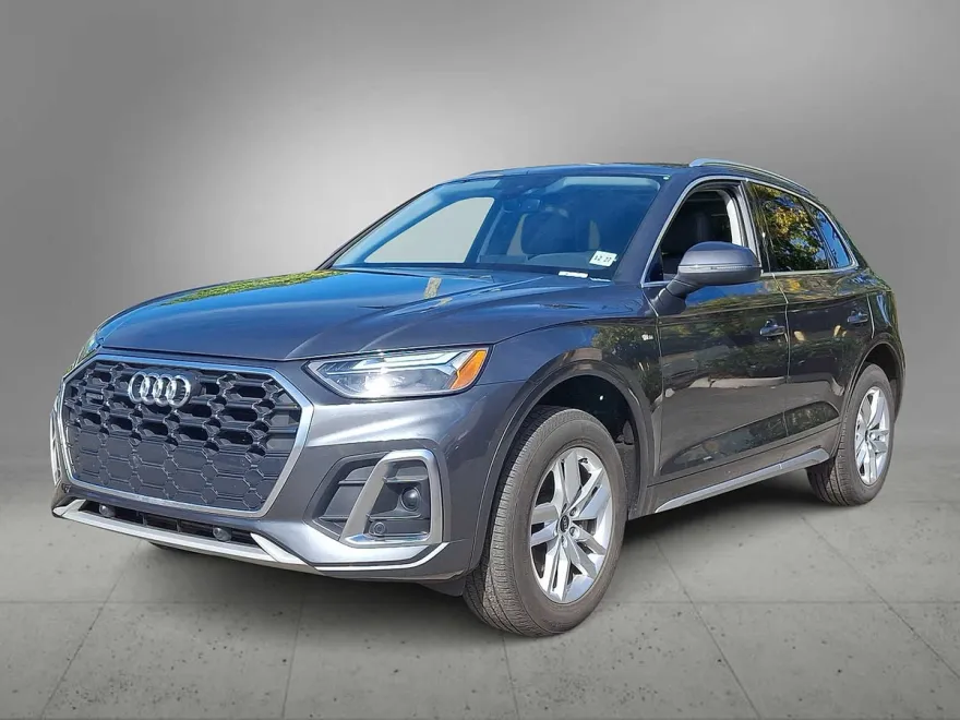 2023 Audi Q5 S line Premium photo 1
