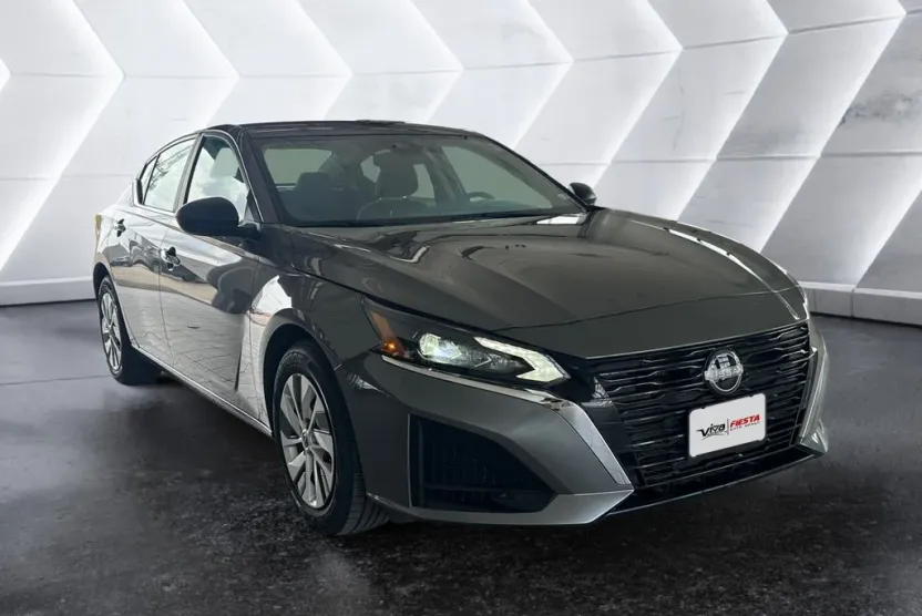 2025 Nissan Altima 2.5 S photo 1