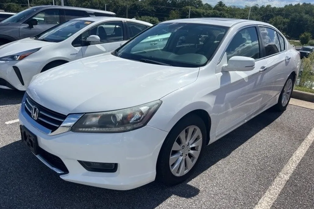 2015 Honda Accord EX photo 1