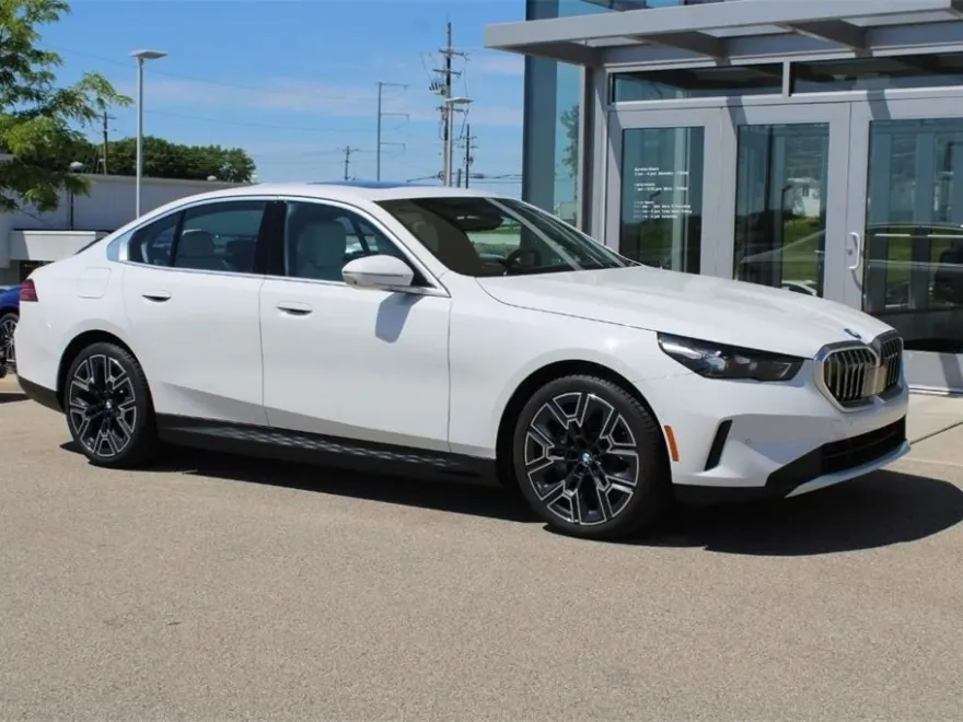 2024 Bmw i5 eDrive40 photo 1