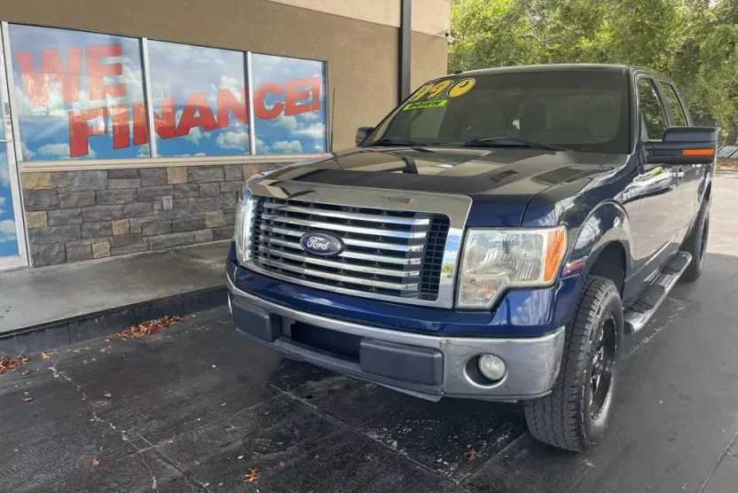2010 Ford F-150 photo 1