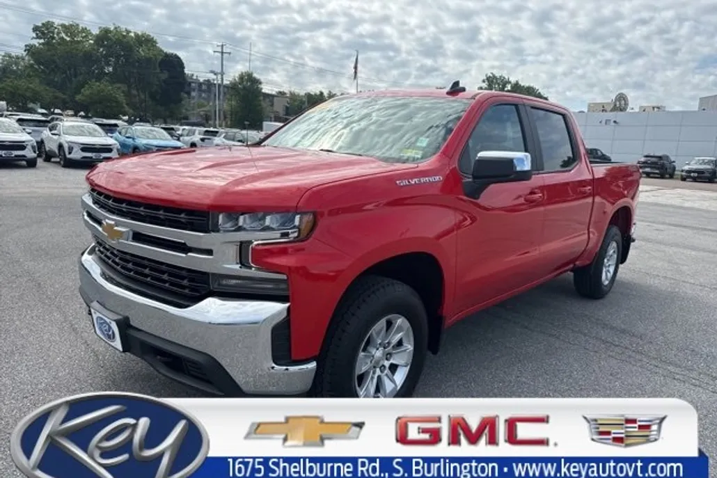 2022 Chevrolet Silverado 1500 LT photo 1