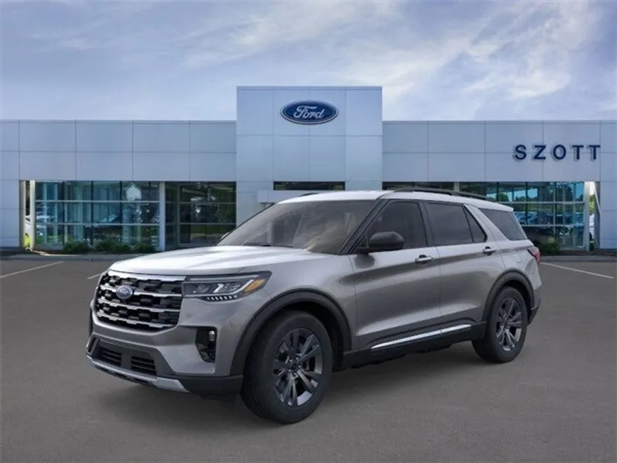 2025 Ford Explorer photo 1