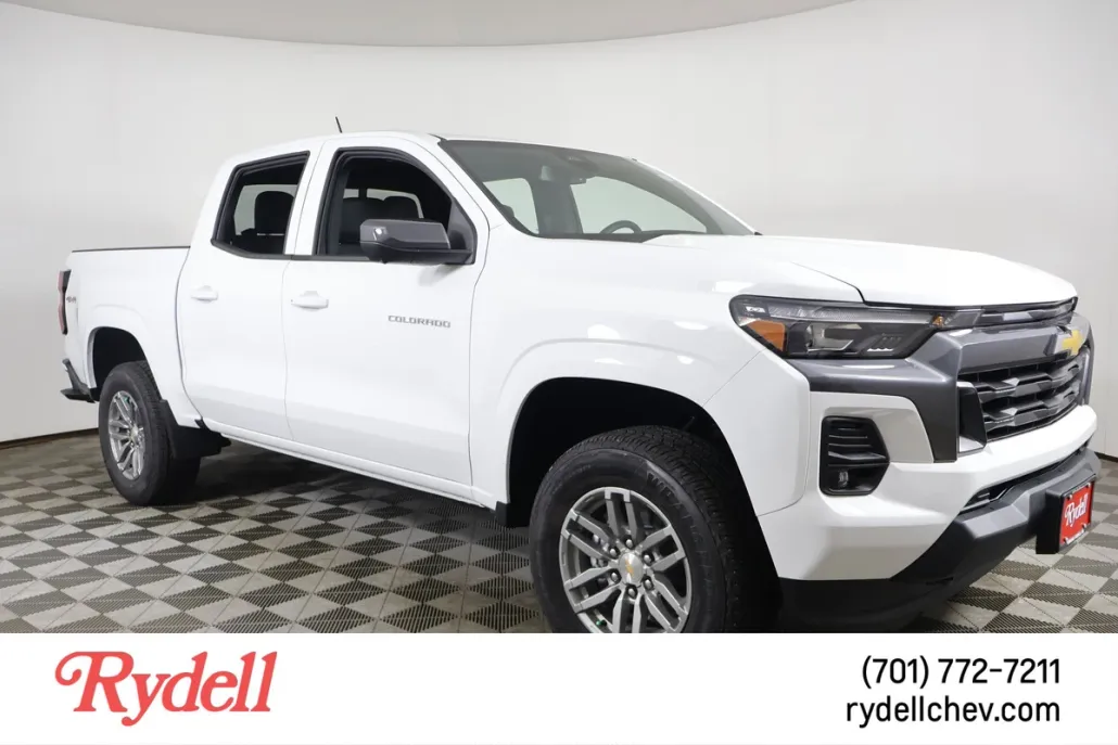2026 Chevrolet Colorado LT photo 1