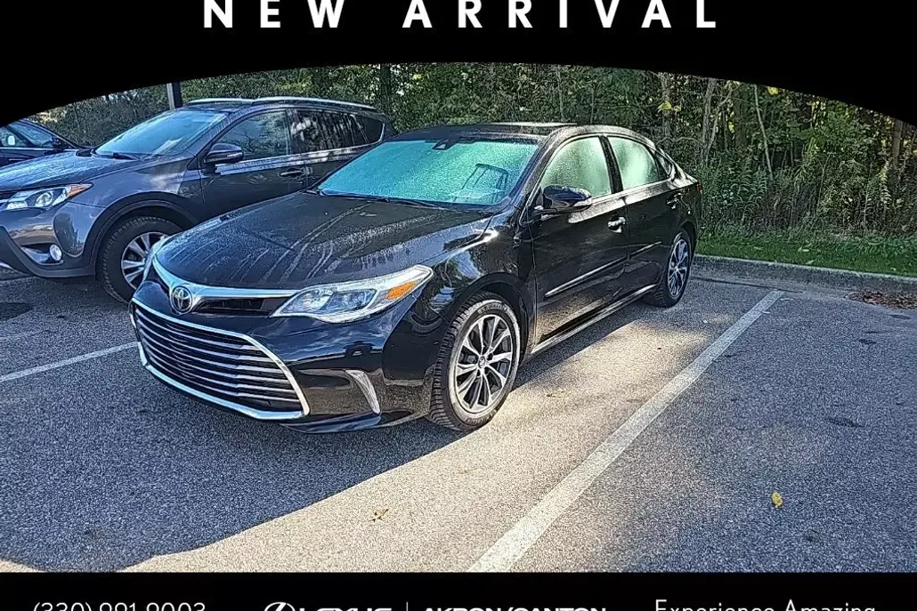 2018 Toyota Avalon XLE Premium photo 1