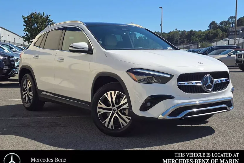 2025 Mercedes Benz GLA 250 4MATIC photo 1