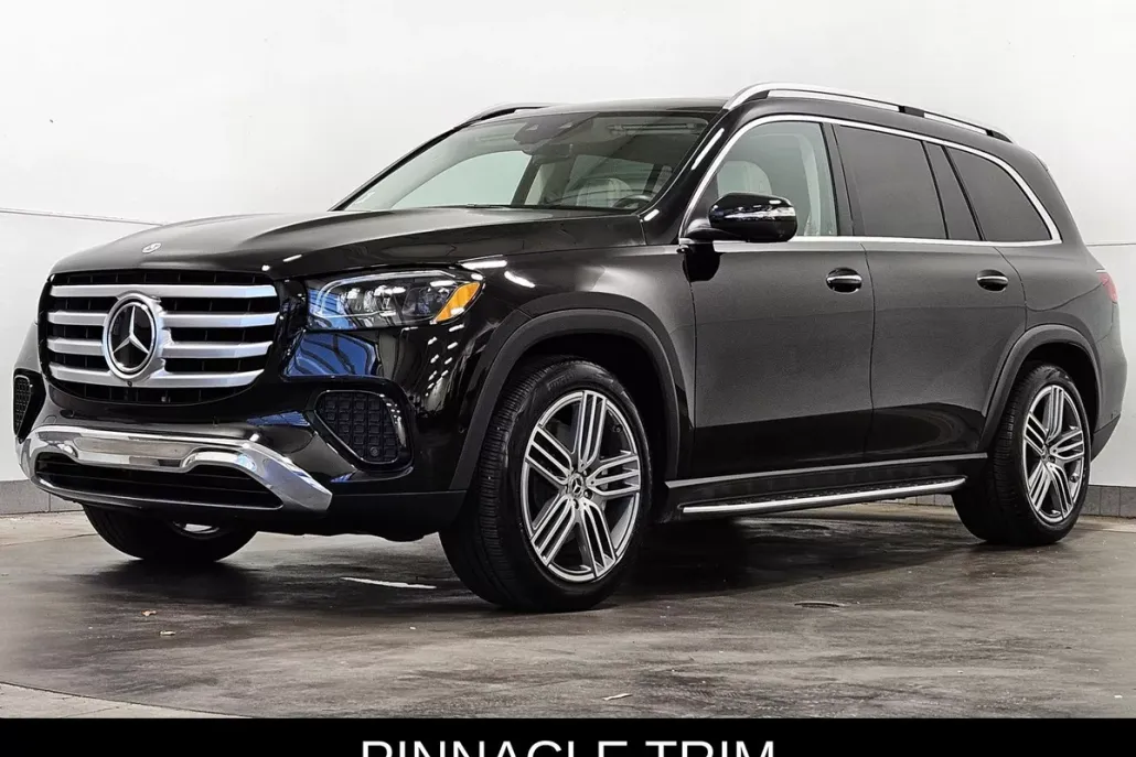 2024 Mercedes Benz GLS 450 photo 1
