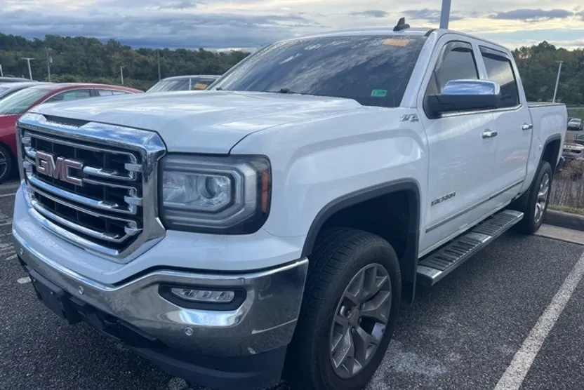 2018 Gmc Sierra 1500 SLT photo 1