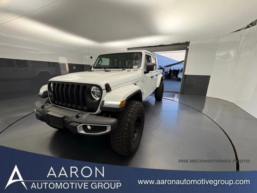2020 Jeep Gladiator Overland photo 1