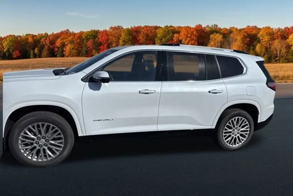 2026 Gmc Acadia Denali photo 1