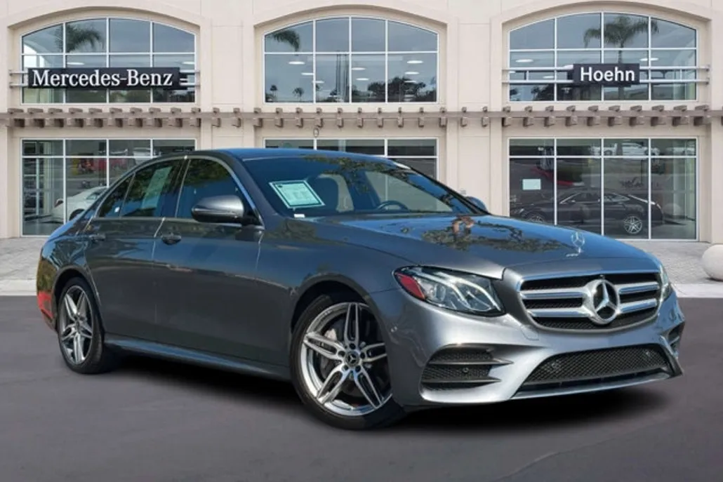 2019 Mercedes Benz E 300 photo 1
