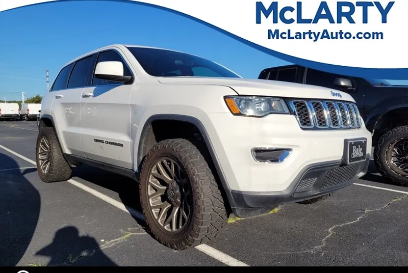 2018 Jeep Grand Cherokee Laredo photo 1