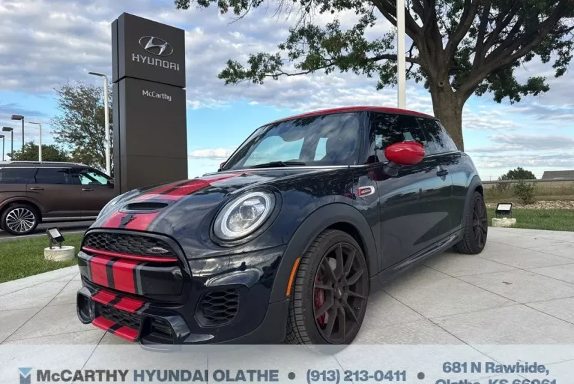 2020 Mini Cooper 2 Door Hardtop photo 1