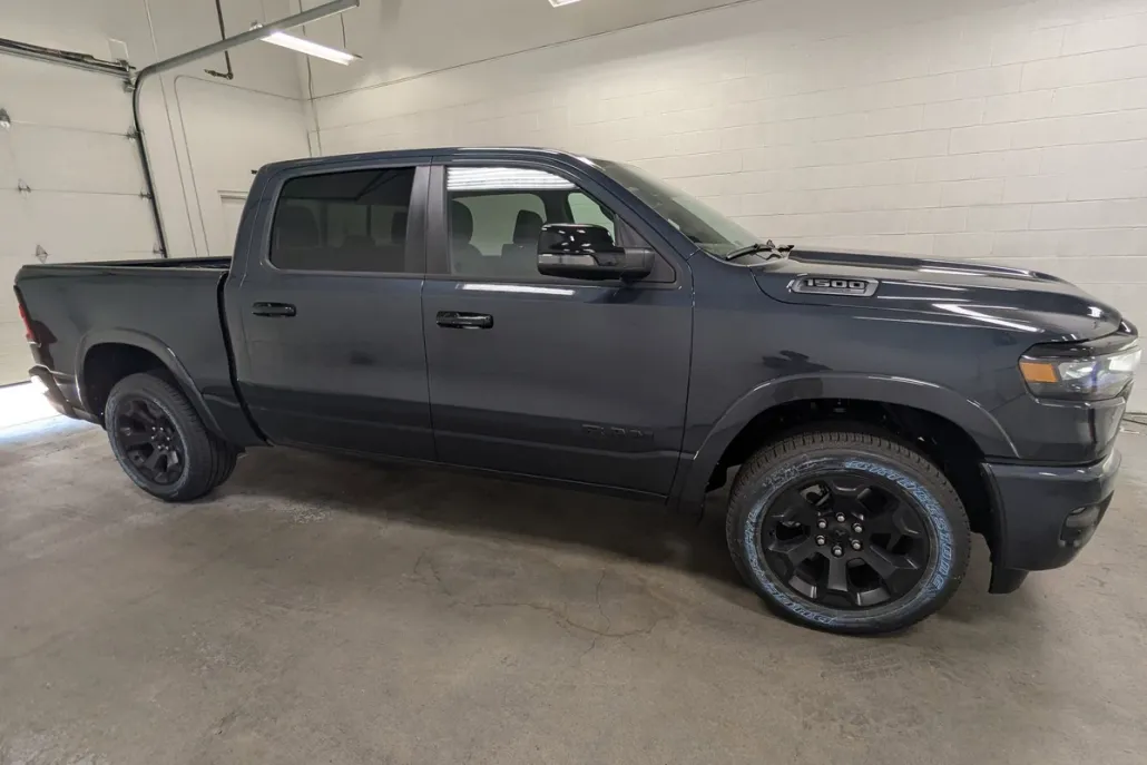 2025 Ram 1500 Big Horn photo 1