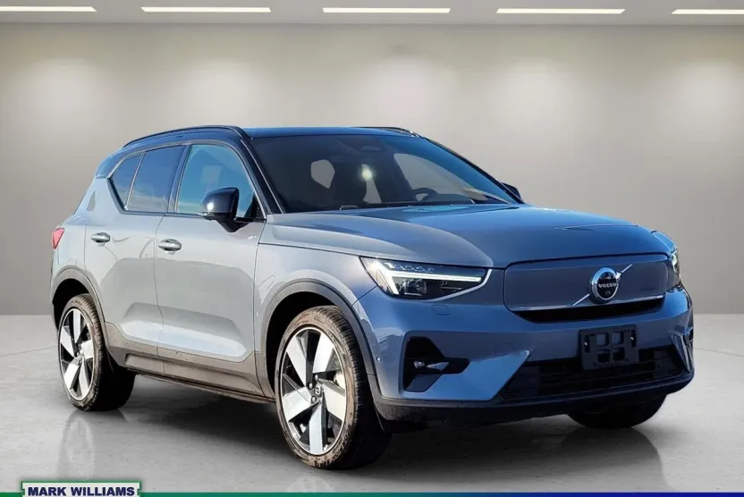 2023 Volvo XC40 Recharge Ultimate photo 1