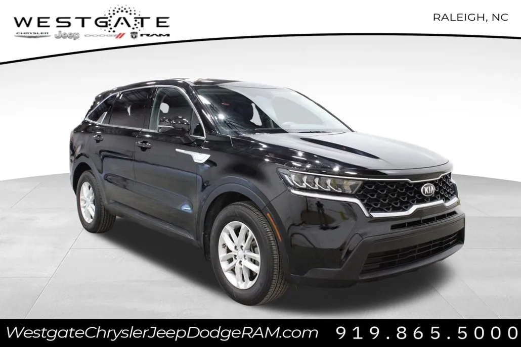 2021 Kia Sorento LX photo 1