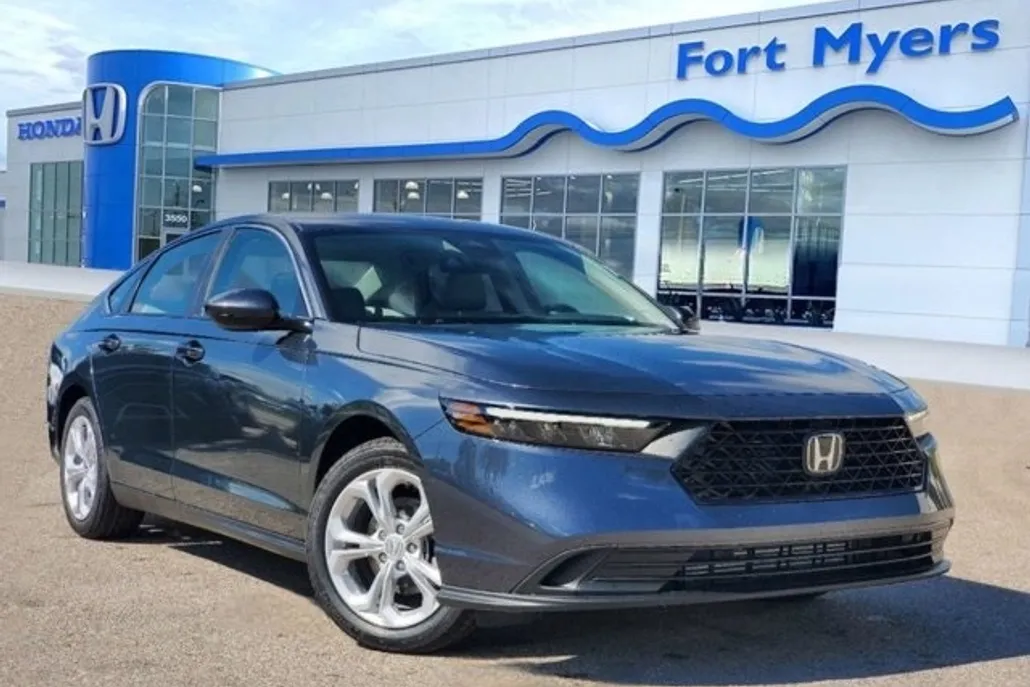 2025 Honda Accord 1.5T LX photo 1