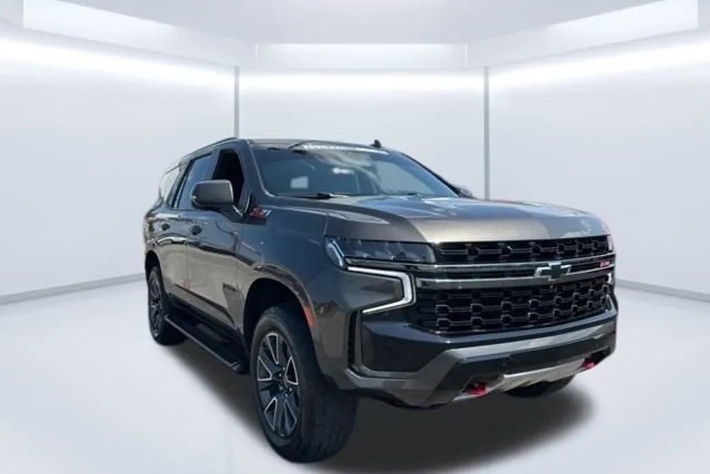 2021 Chevrolet Tahoe Z71 photo 1