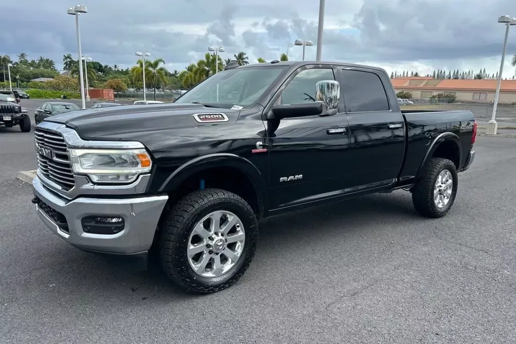 2022 Ram 2500 Laramie photo 1