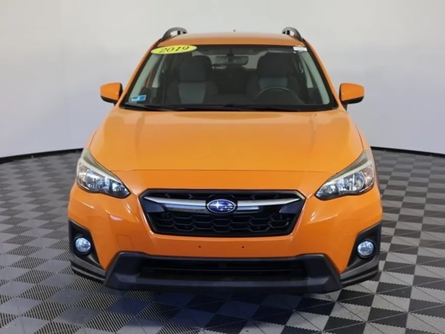 2019 Subaru Crosstrek 2.0i Premium photo 1