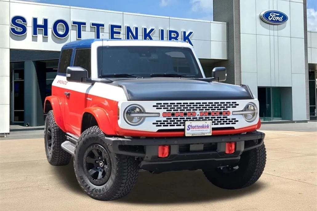 2025 Ford Bronco Big Bend photo 1