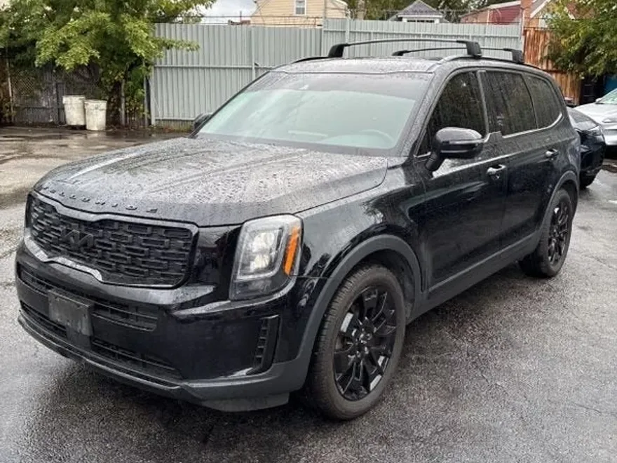 2022 Kia Telluride EX Nightfall Edition photo 1