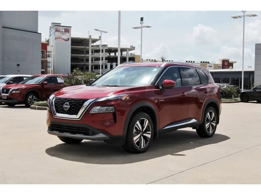 2023 Nissan Rogue SL photo 1