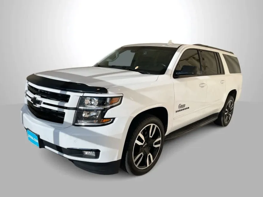 2019 Chevrolet Suburban Premier photo 1