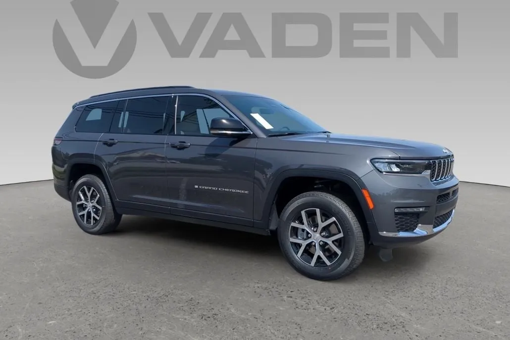 2025 Jeep Grand Cherokee Limited photo 1