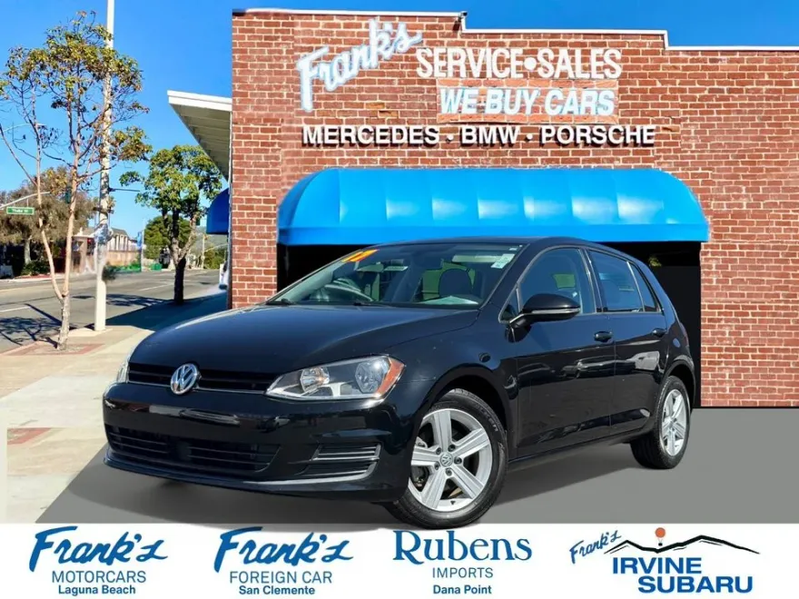 2017 Volkswagen Golf TSI SE photo 1