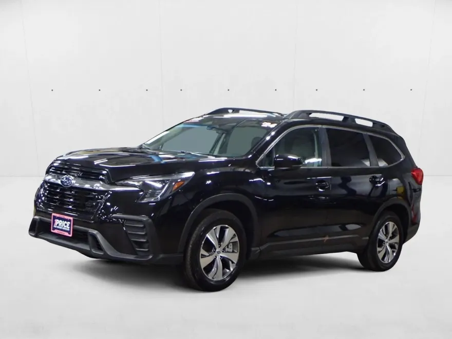 2024 Subaru Ascent Premium photo 1
