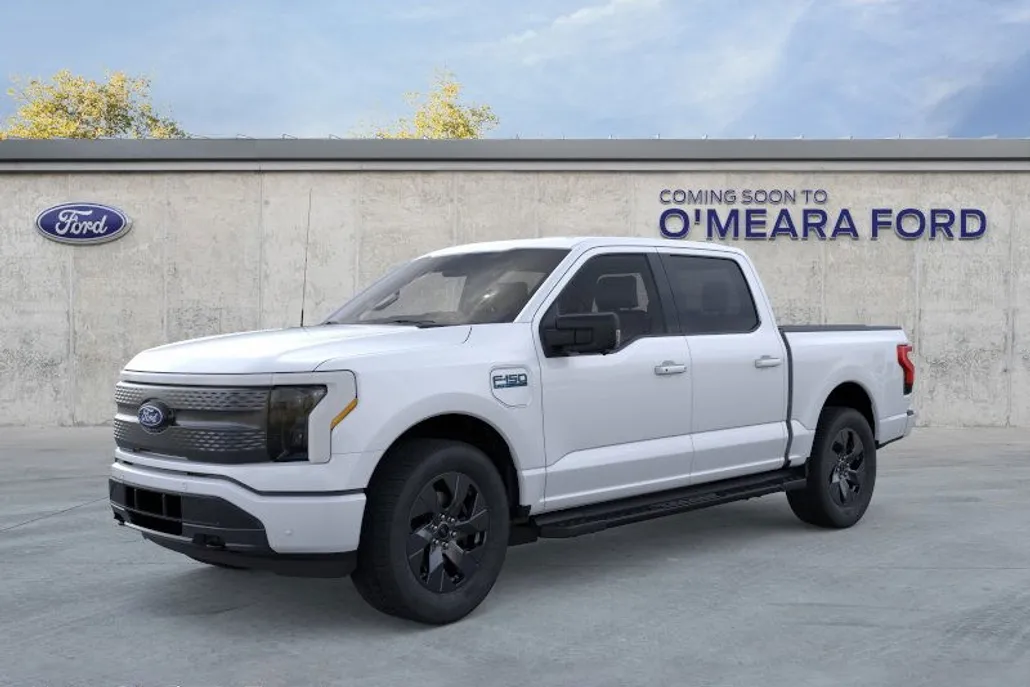 2025 Ford F-150 Lightning photo 1