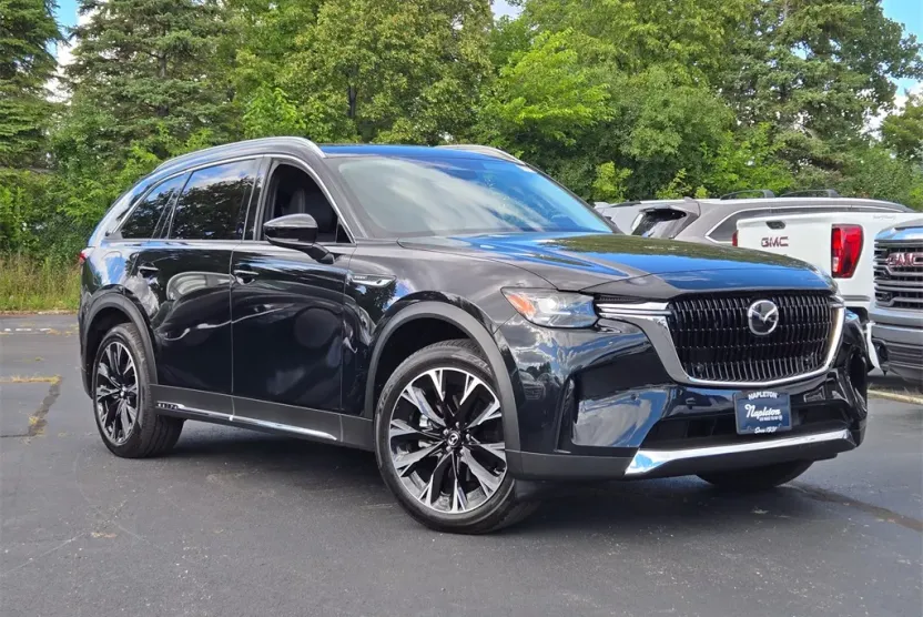 2024 Mazda CX-90 Plug-in Hybrid Premium photo 1