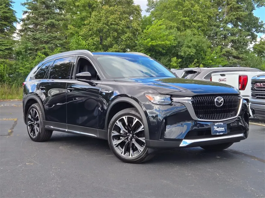2024 Mazda CX-90 Plug-in Hybrid Premium photo 1