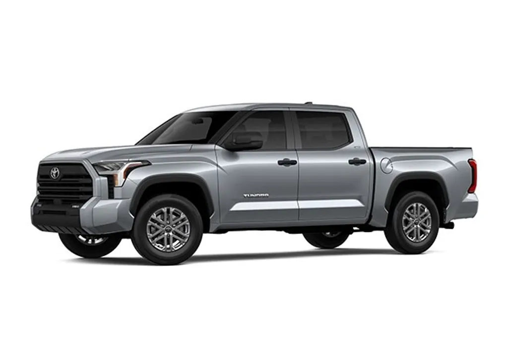 2025 Toyota Tundra SR5 CrewMax photo 1